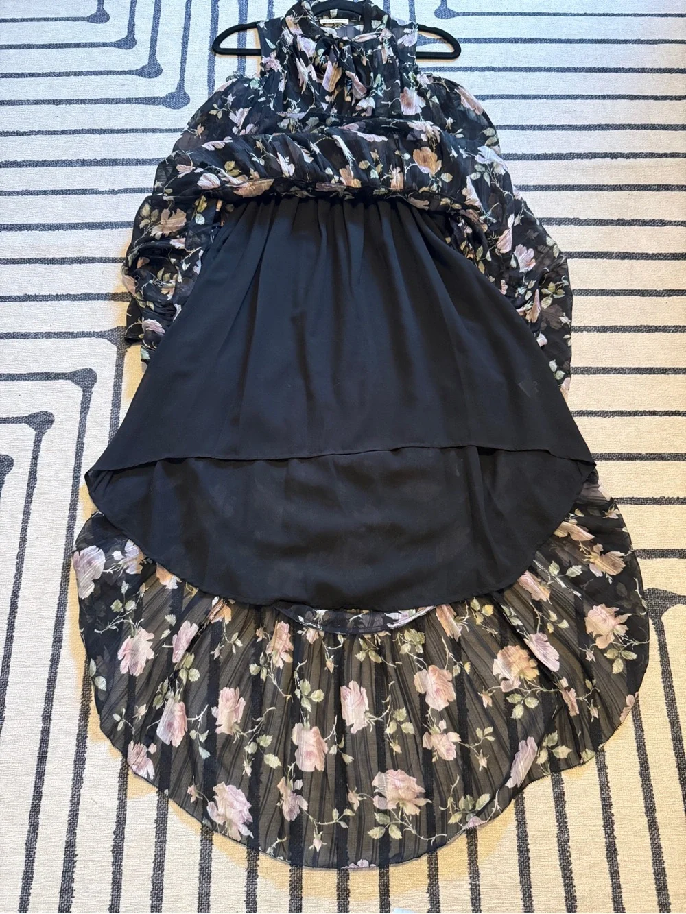 Ulla Johnson Marion Dress Silk Chiffon Cold Shoulder Black w Blush Floral Size 0 - Picture 11 of 14